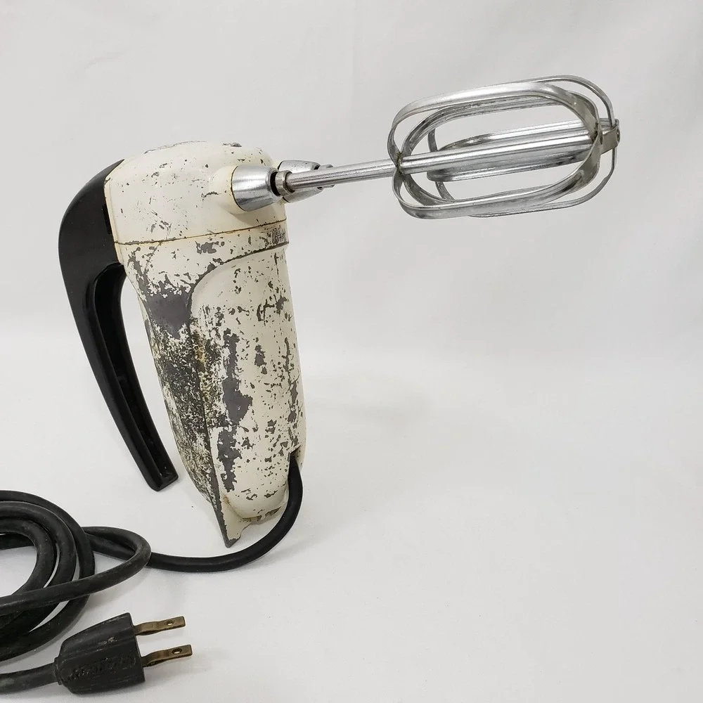 Vintage Sunbeam Mixmaster Junior Hand Mixer Made in USA Rustic Retro Weathered